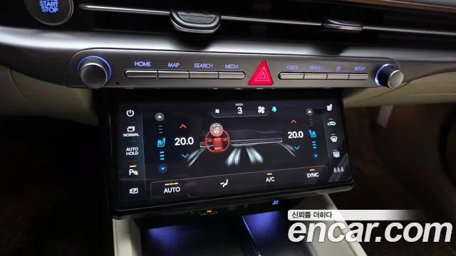 Hyundai Grandeur Grandeur (GN7) 2.5 Бензин 2WD — Фото автомобиля 12