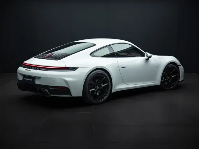 Porsche 911 — Фото автомобиля 7