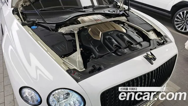 Bentley Flying Spur Generation 3 — Фото автомобиля 6