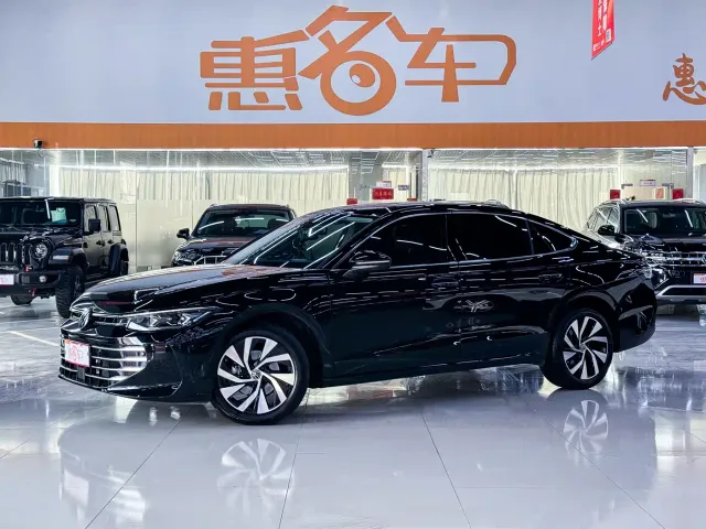 Volkswagen Passat — Фото автомобиля 2