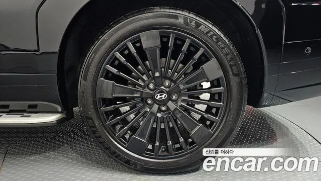 Hyundai Santa Fe MX5 — Фото автомобиля 6