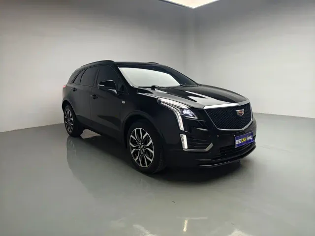 Cadillac XT5 — Фото автомобиля 12