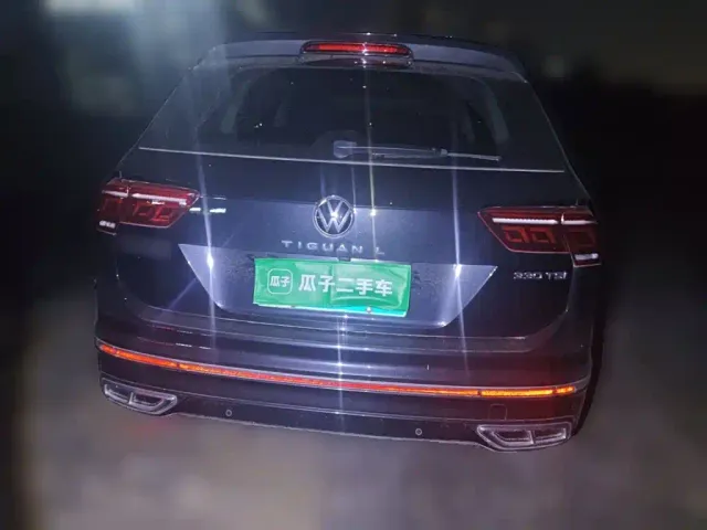 Volkswagen Tiguan L — Фото автомобиля 3