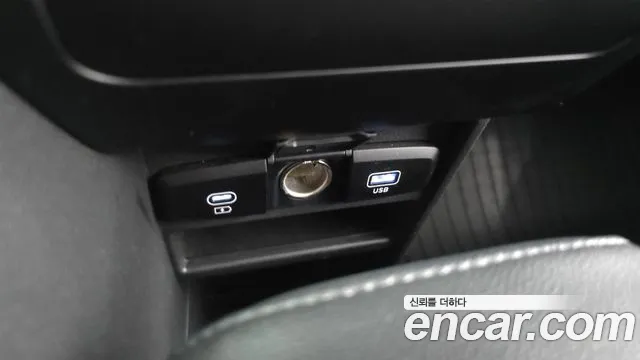 Hyundai Staria — Фото автомобиля 17
