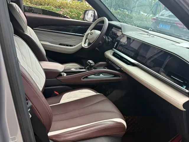 Geely Xingyue L — Фото автомобиля 10