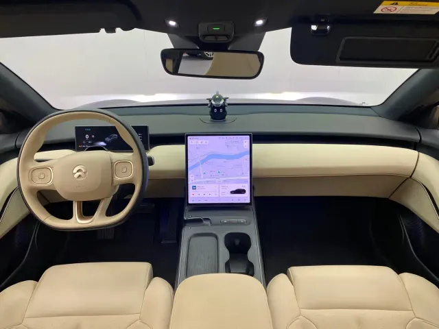 Nio ET5 Touring — Фото автомобиля 5