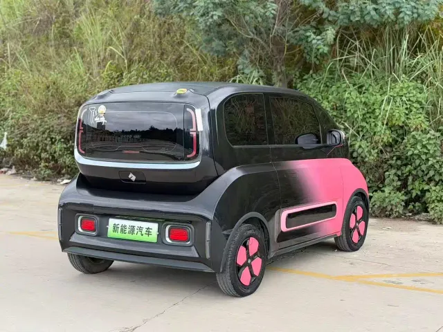 Baojun KiWi EV — Фото автомобиля 8