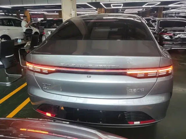 BYD Destroyer 05 2022 DM-i 120KM Flagship Edition — Фото автомобиля 5