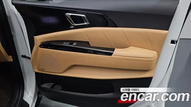 Kia Canival — Фото автомобиля 25