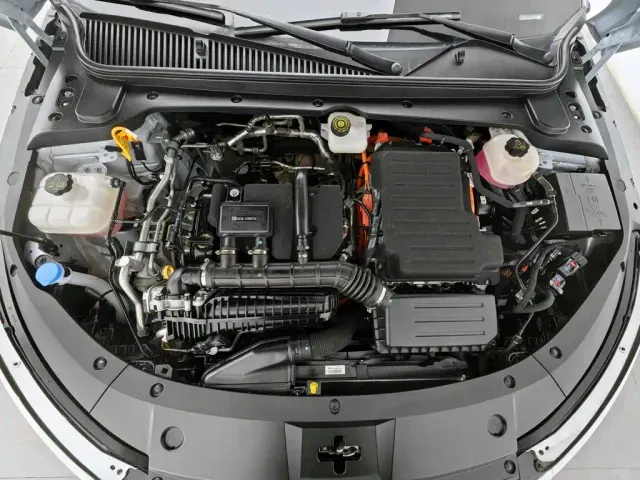 BYD Qin L — Фото автомобиля 6