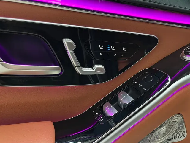 Mercedes-Benz S-Class — Фото автомобиля 13