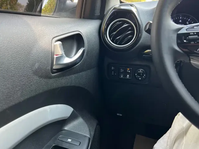 Kia KX1 — Фото автомобиля 15