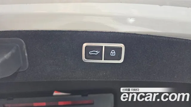 Genesis G80 Бензин 2.5 турбо AWD — Фото автомобиля 27