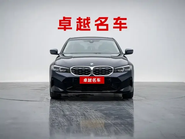 BMW 3 Series — Фото автомобиля 3