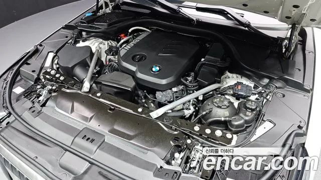 BMW 5 Series G60 — Фото автомобиля 9