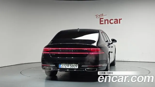 Genesis G90 — Фото автомобиля 4