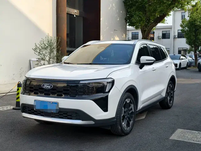 Фотография автомобиля — Ford Lingrui