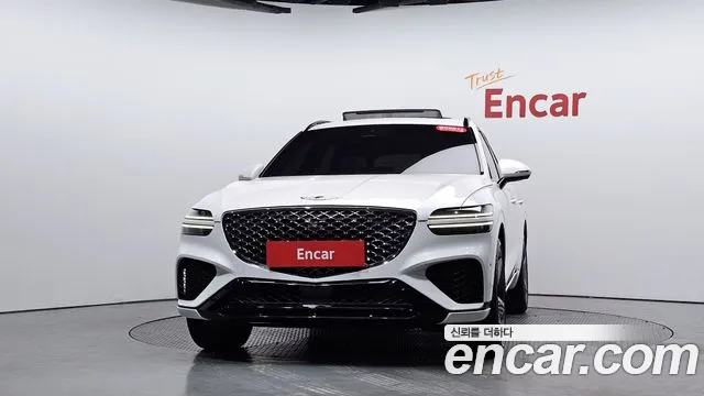 Genesis GV70 — Фото автомобиля 3
