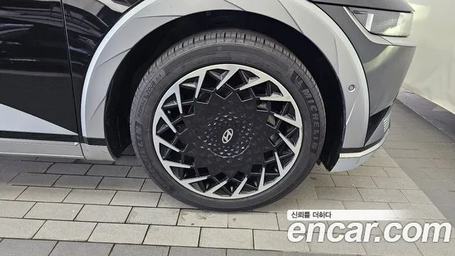 Hyundai Ioniq5 Ioniq5 Long Range AWD — Фото автомобиля 19
