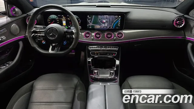Mercedes-Benz E-Class — Фото автомобиля 7
