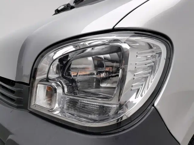Wuling Motors Wuling Zhiguang 2020 1.2L Van Utility China VI 5-seat LSI — Фото автомобиля 7