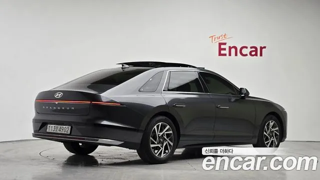 Hyundai Grandeur GN7 — Фото автомобиля 2