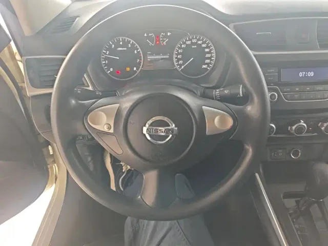 Nissan Sylphy — Фото автомобиля 10