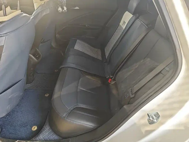 Buick Velite 6 — Фото автомобиля 16