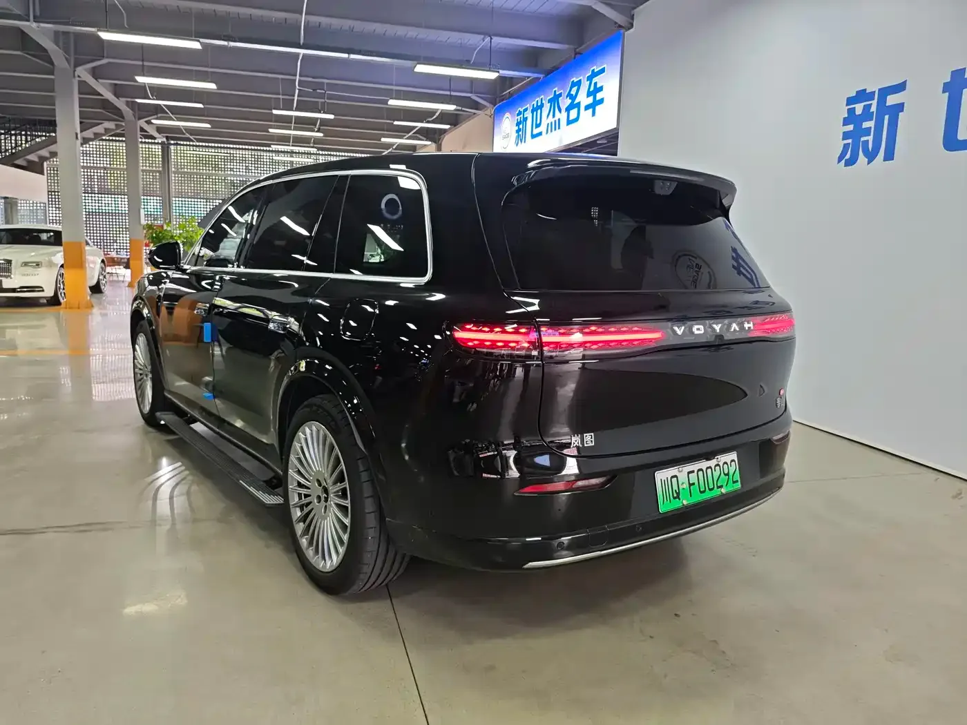 Voyah Auto VOYAH Taisan 2026 Model Quad-LiDAR Edition — Фото автомобиля 9