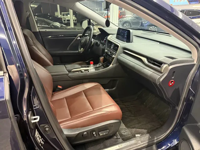 Lexus RX — Фото автомобиля 7