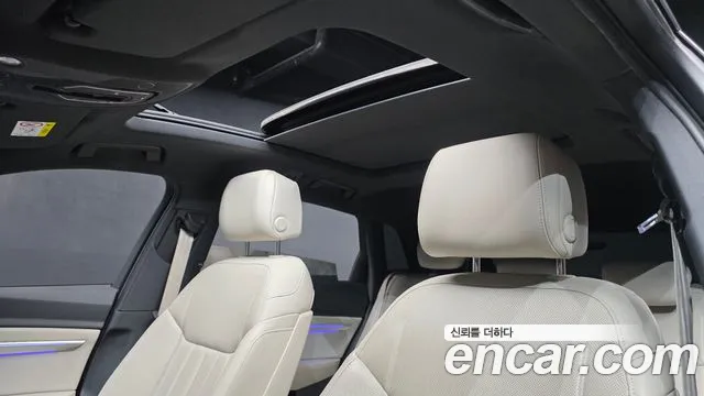 Audi e-tron — Фото автомобиля 17