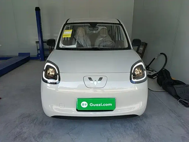 Wuling Hongguang Mini EV — Фото автомобиля 2