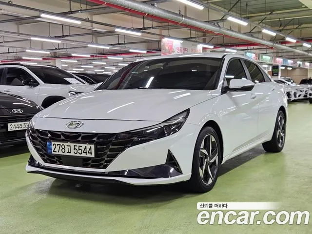 Hyundai Avante CN7 — Фото автомобиля 2