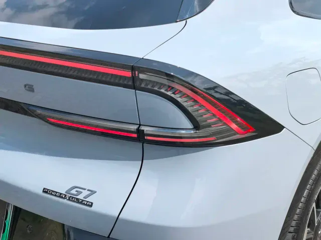 Xpeng G7 — Фото автомобиля 9