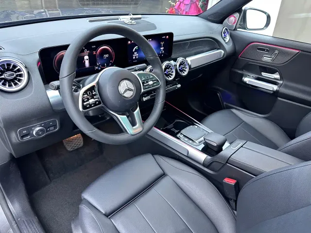 Mercedes-Benz GLB-Class — Фото автомобиля 6