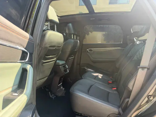 Geely Haoyue L — Фото автомобиля 6