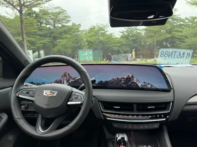 Cadillac CT5 — Фото автомобиля 26