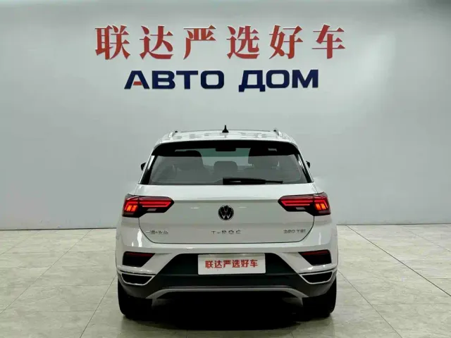 Volkswagen T-Roc — Фото автомобиля 5