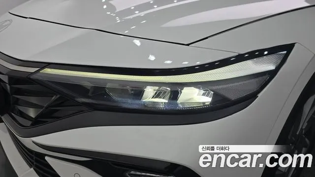 Hyundai AVANTE Новый Avante (CN7) — Фото автомобиля 22