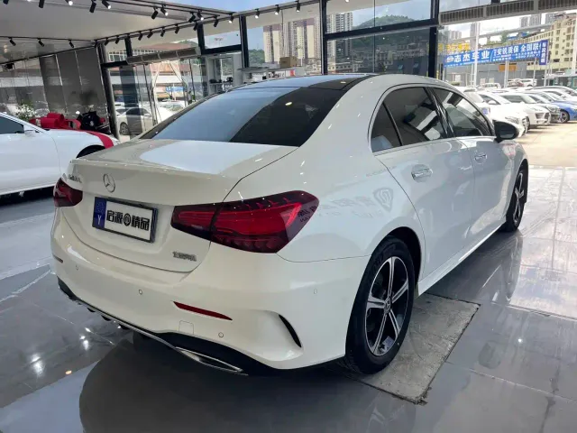 Mercedes-Benz A-Class — Фото автомобиля 6