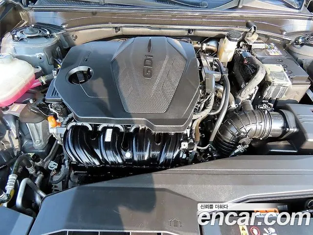 Hyundai Grandeur GN7 — Фото автомобиля 18