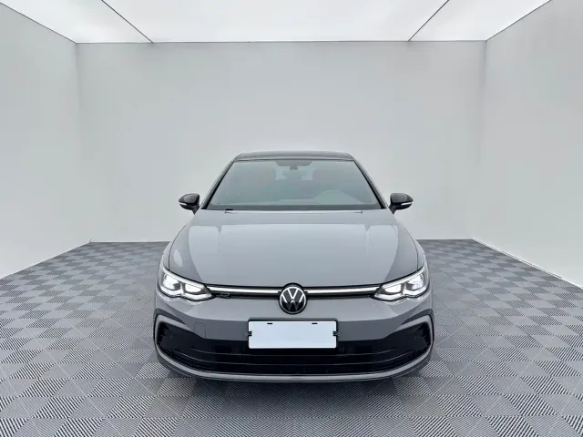 Volkswagen Golf — Фото автомобиля 2