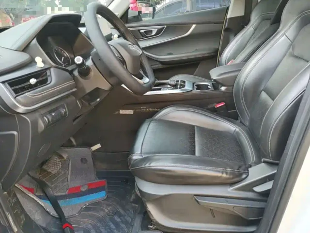 Chery Tiggo 8 — Фото автомобиля 14
