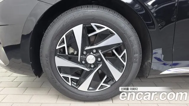 Hyundai Grandeur Exclusive — Фото автомобиля 5
