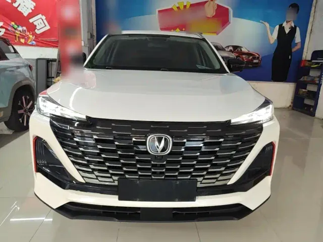 Changan CS55 Plus — Фото автомобиля 2