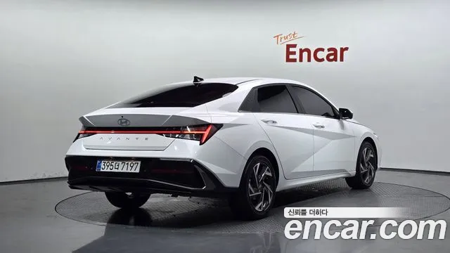Hyundai AVANTE Новый Avante (CN7) — Фото автомобиля 2