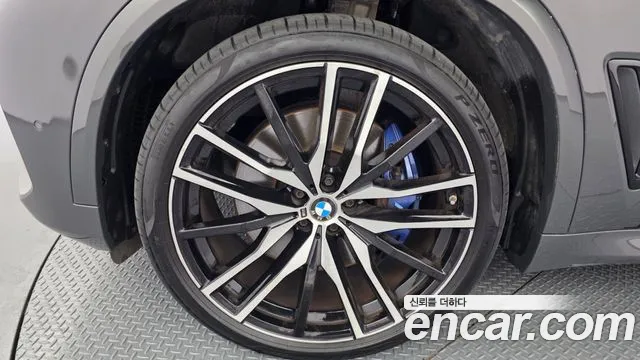 BMW X5 — Фото автомобиля 3