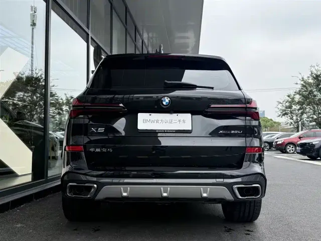 BMW X5 — Фото автомобиля 16