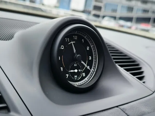 Porsche Macan — Фото автомобиля 17