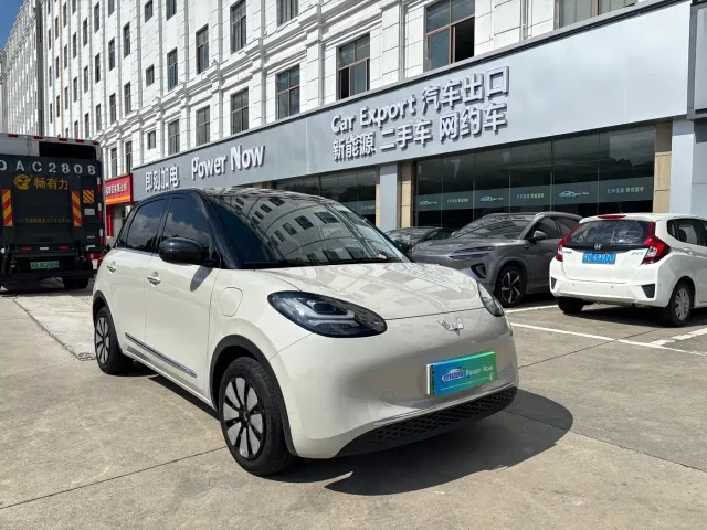 Wuling Bingo — Фото автомобиля 3